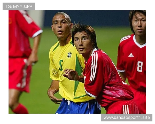 孙兴慜晒训练营动态展现耐力与速度双提升引发球迷热议的出色表现