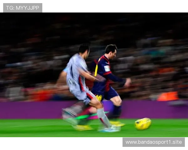 田大然苏超梅开二度 本赛季43场比赛斩获30球9助攻表现惊艳